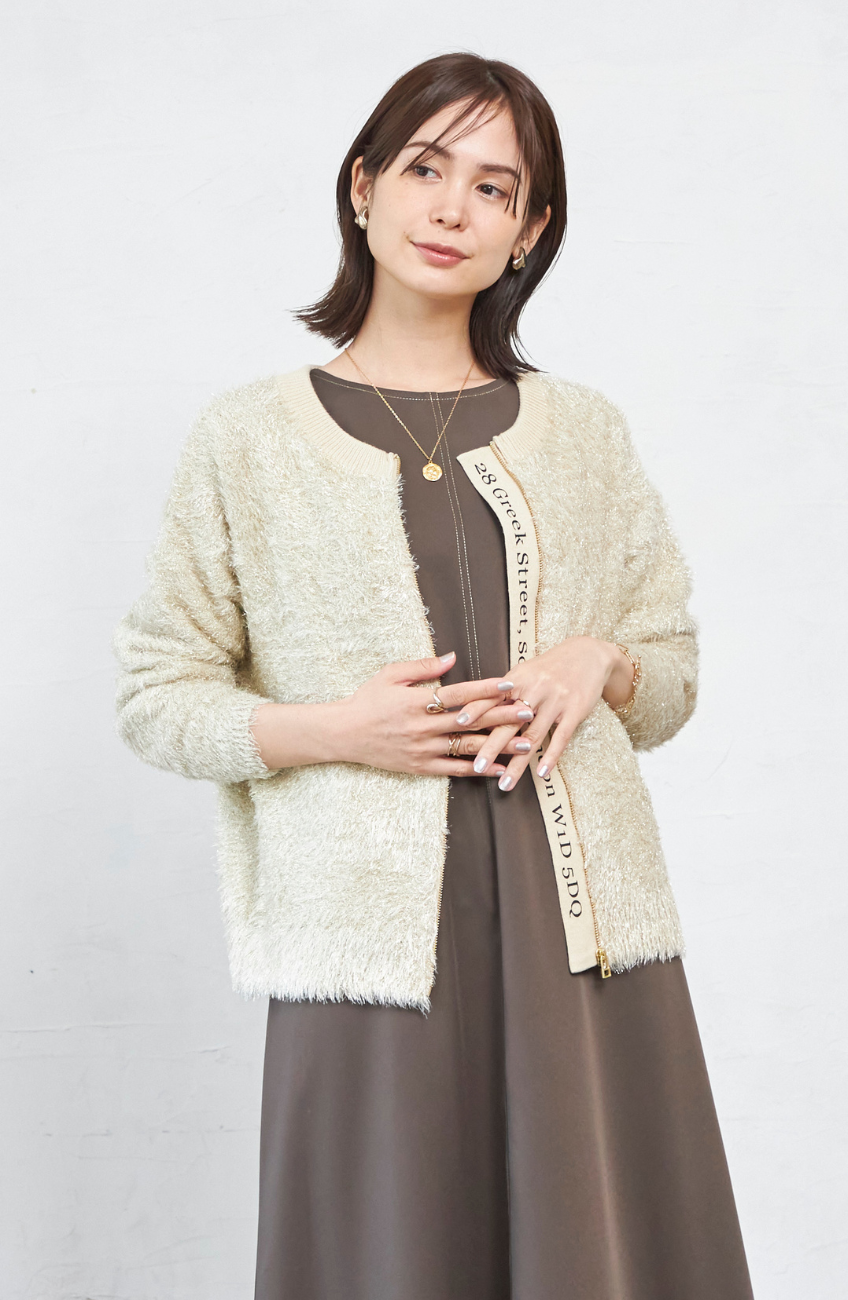 フラッフィーヤーンロゴZIPブルゾン|FURRY、REYELL公式通販 フラッフィーヤーンロゴZIPブルゾン|FURRY、REYELL公式通販