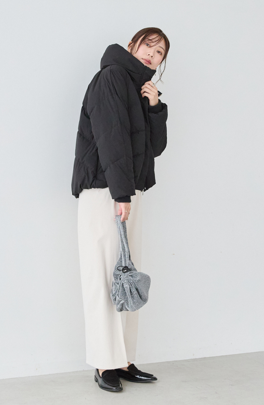 EC限定 ストレッチカシュネックピュアダウン