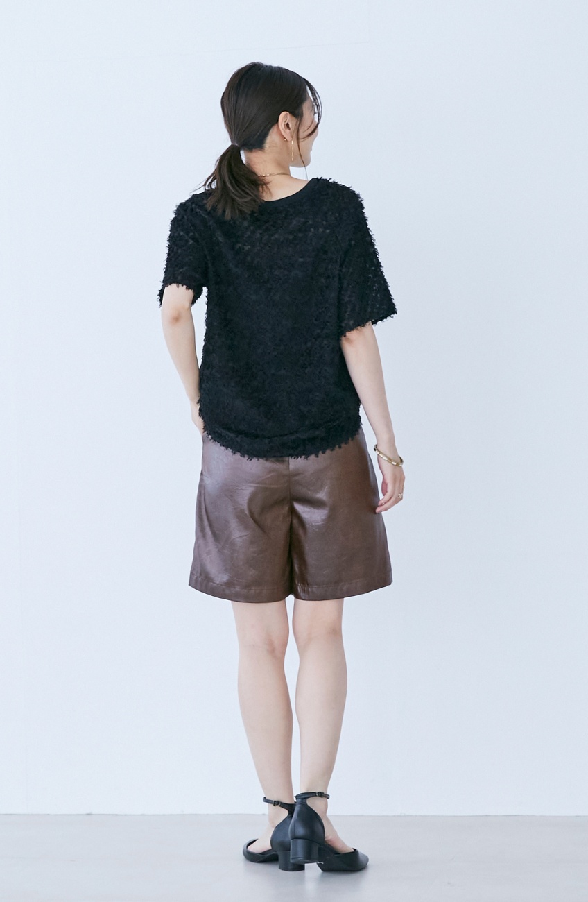 シャイニーレザータックハーフパンツ