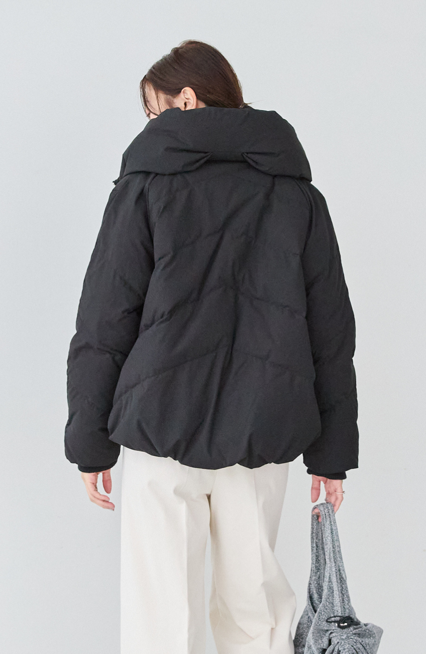 EC限定 ストレッチカシュネックピュアダウン
