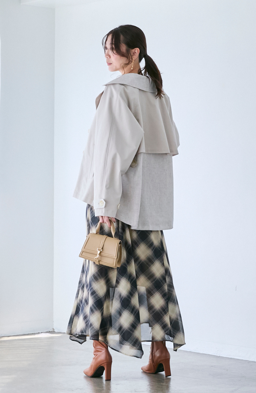 バイカラーショートトレンチコート