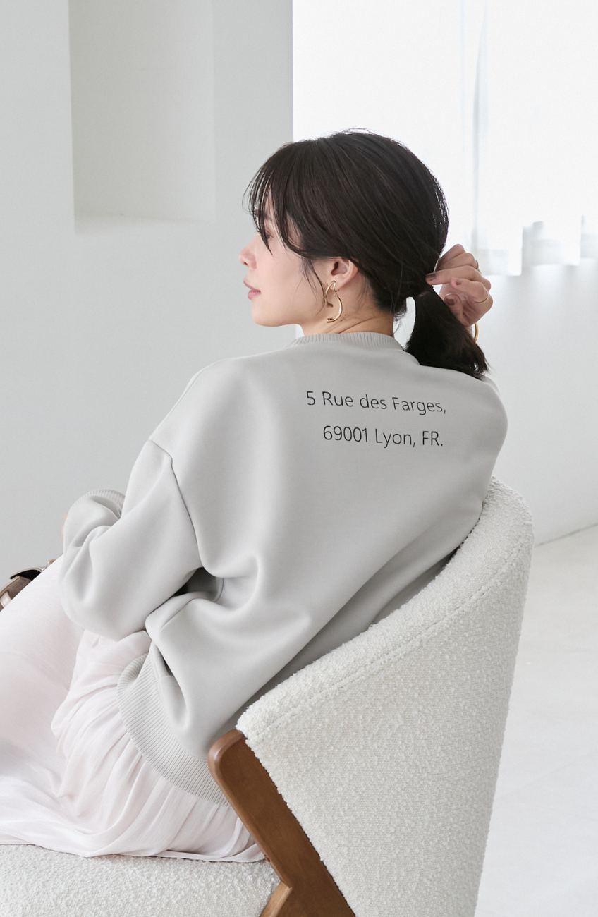 ポメ様♡14kgf EC限定 軽量ボンディングバックラメロゴプルオーバー｜FURRY