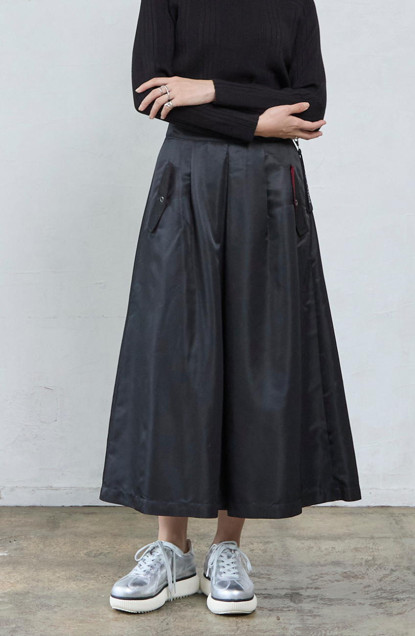 FOXEY シルクウール中綿スカート40極美品 rene FOXEY シルクウール中綿スカート40極美品 rene