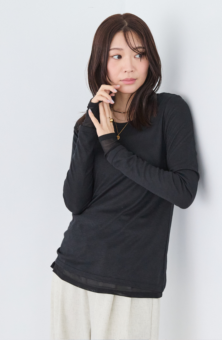 シアーフライス×チュールレイヤードプルオーバー