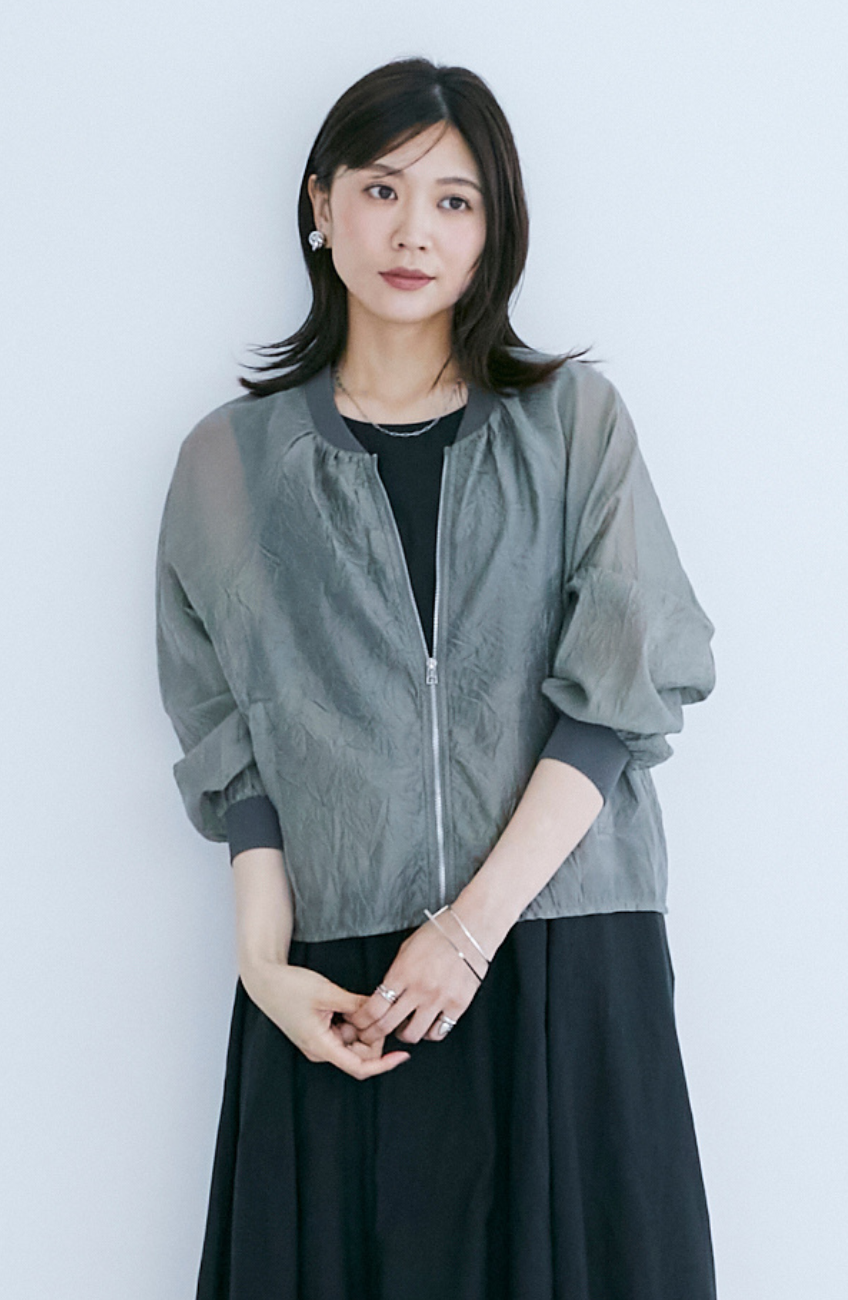 エンボスリブネックZIPブルゾン