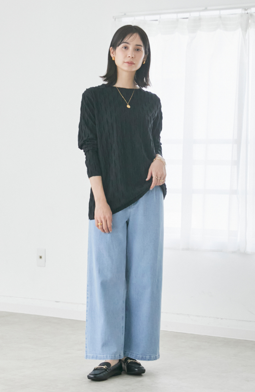 ストレッチタックストレートパンツ