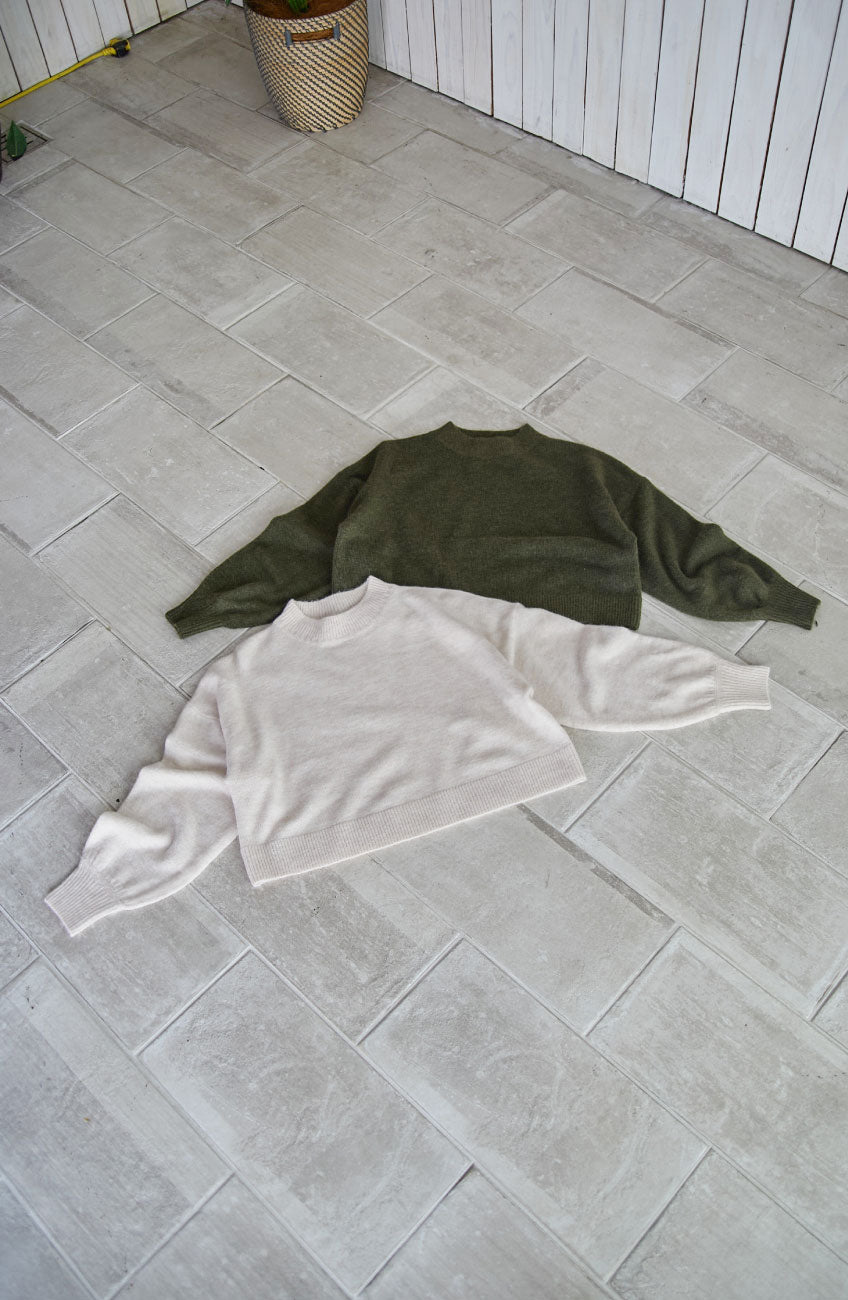 AIR WARM スタンドプルオーバー+ワンピースアンサンブル