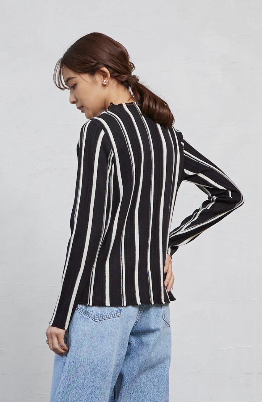 ストライプピンタックストレッチプルオーバー