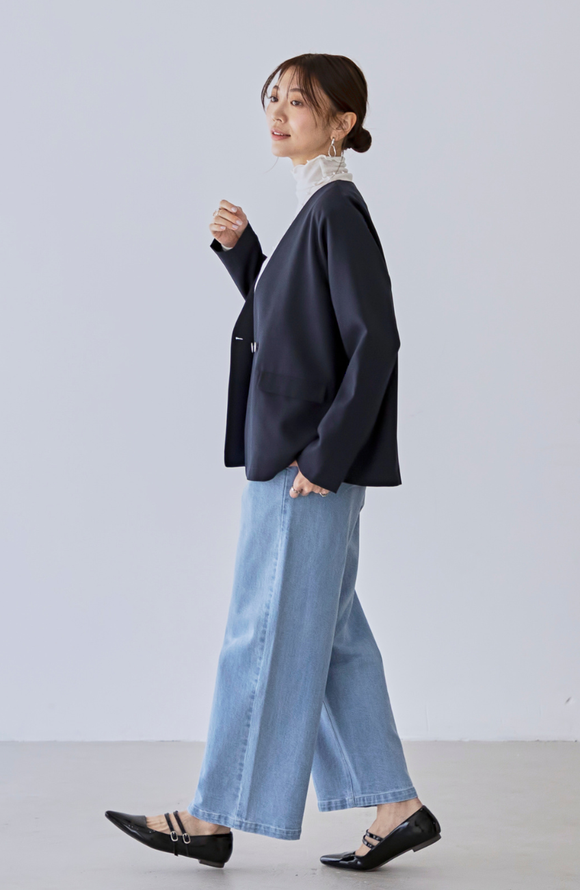 ストレッチタックストレートパンツ