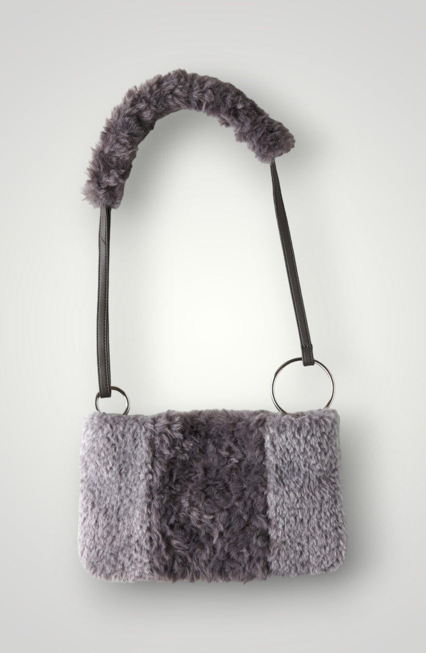 ファー×リング ショルダーBag
