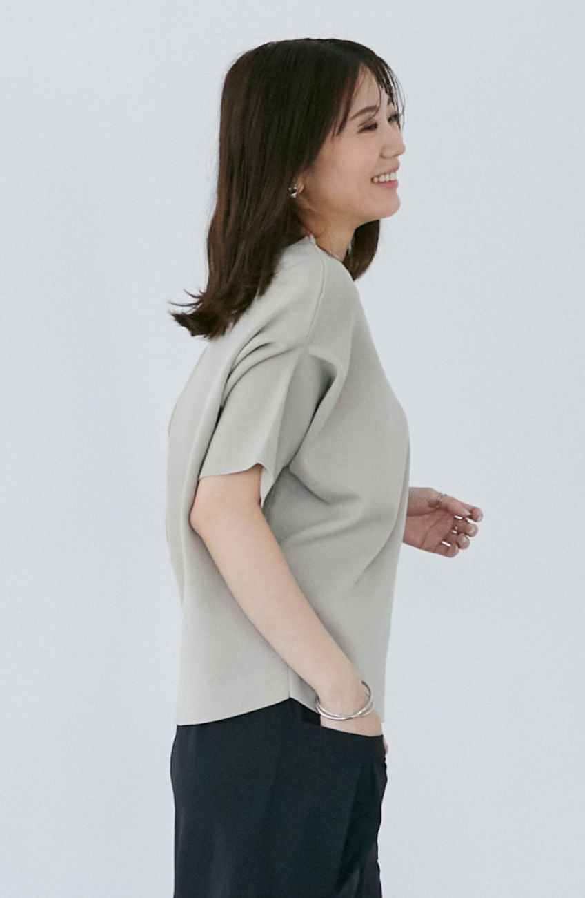 超軽量アップスリーブプルオーバー