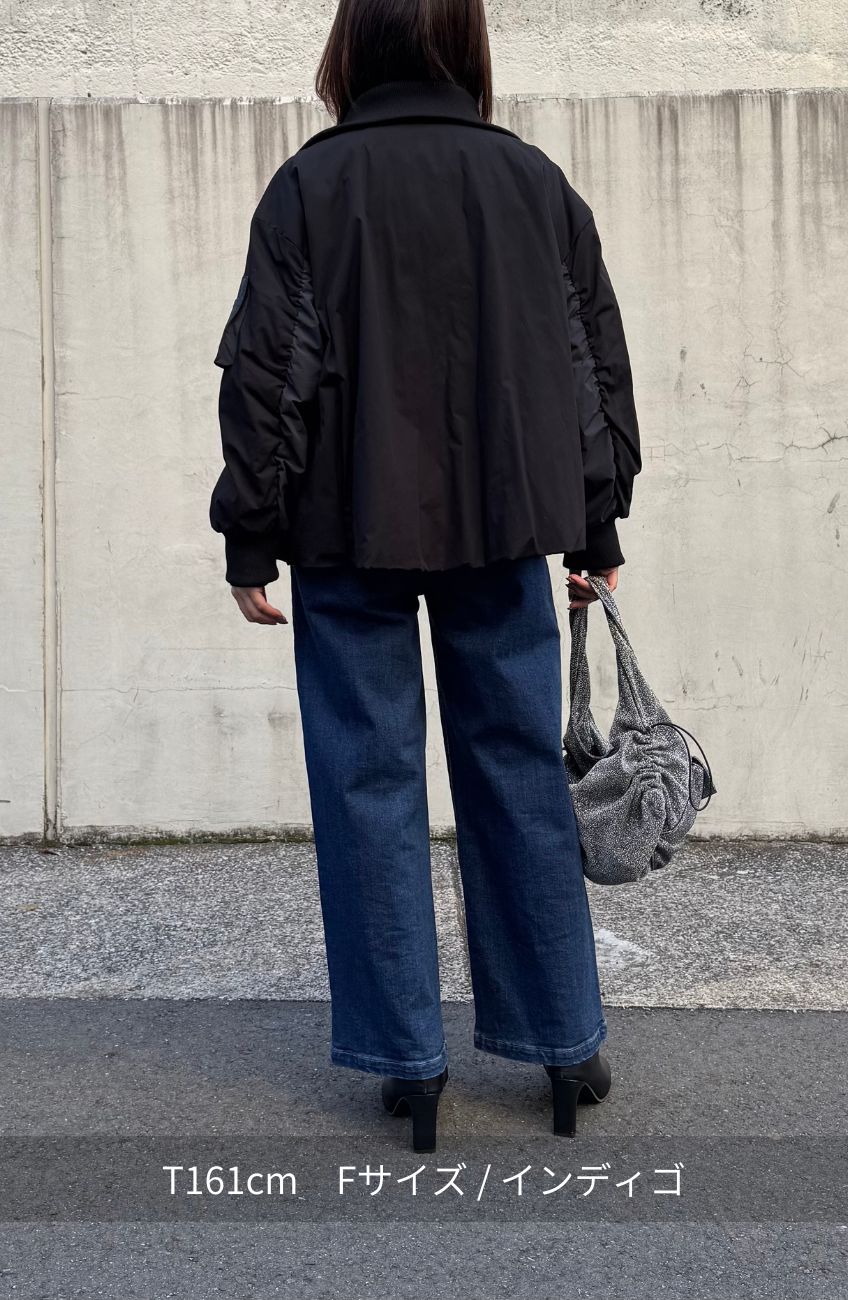 ストレッチタックストレートパンツ