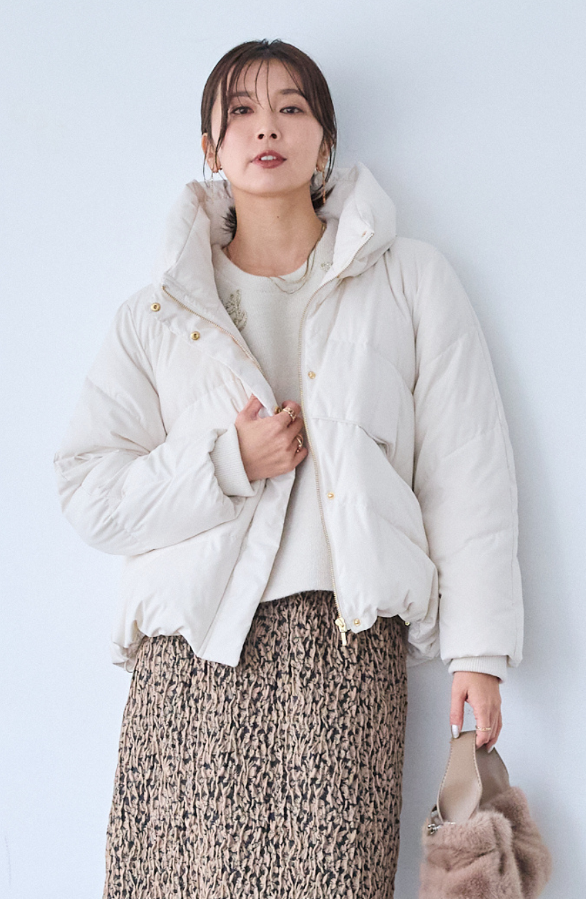 EC限定 ストレッチカシュネックピュアダウン