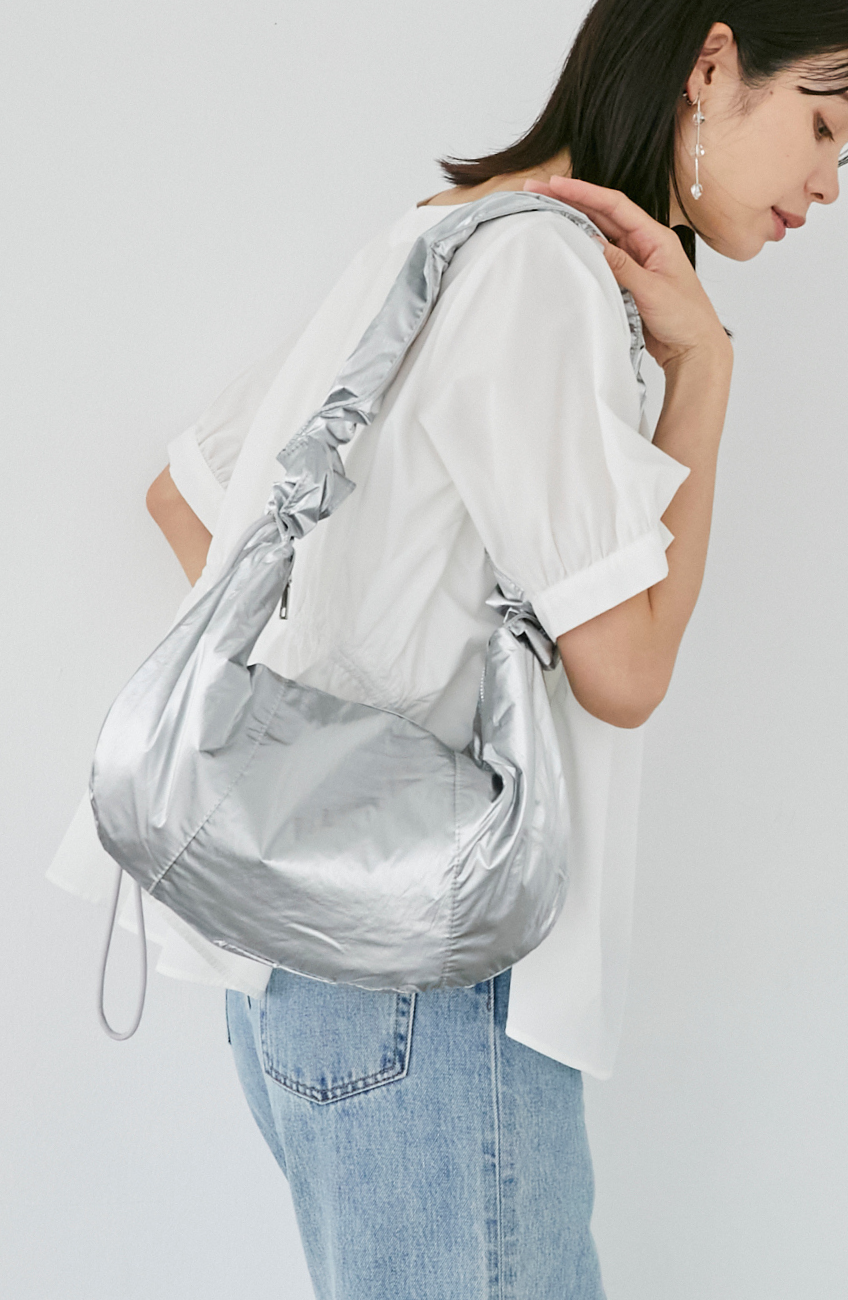 エナメルフリルショルダーBag