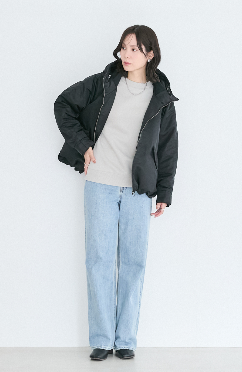 EC限定　軽量ボンディングバックラメロゴプルオーバー