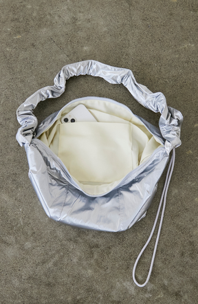 エナメルフリルショルダーBag