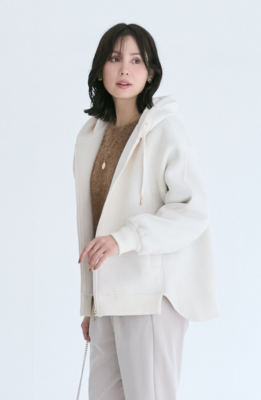 モスダンボール中綿切替フードジャケット