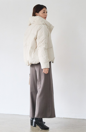 ストレッチカシュネックピュアダウン