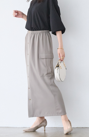 クレープドットボタンスカート