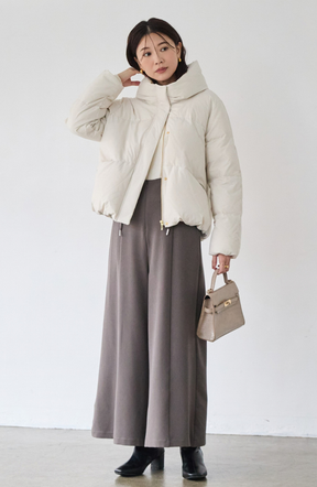 ストレッチカシュネックピュアダウン