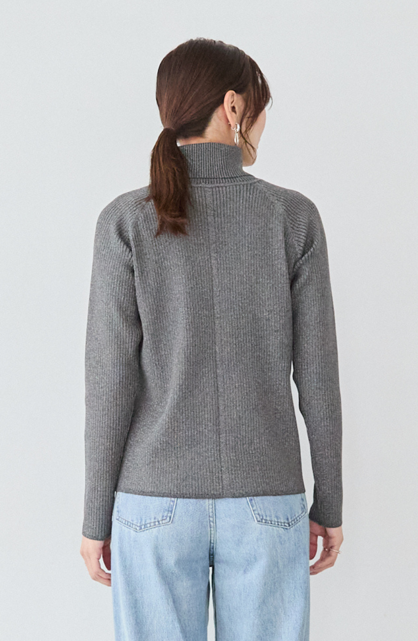 [4.1万枚突破] スーパーストレッチタートルネックプルオーバー