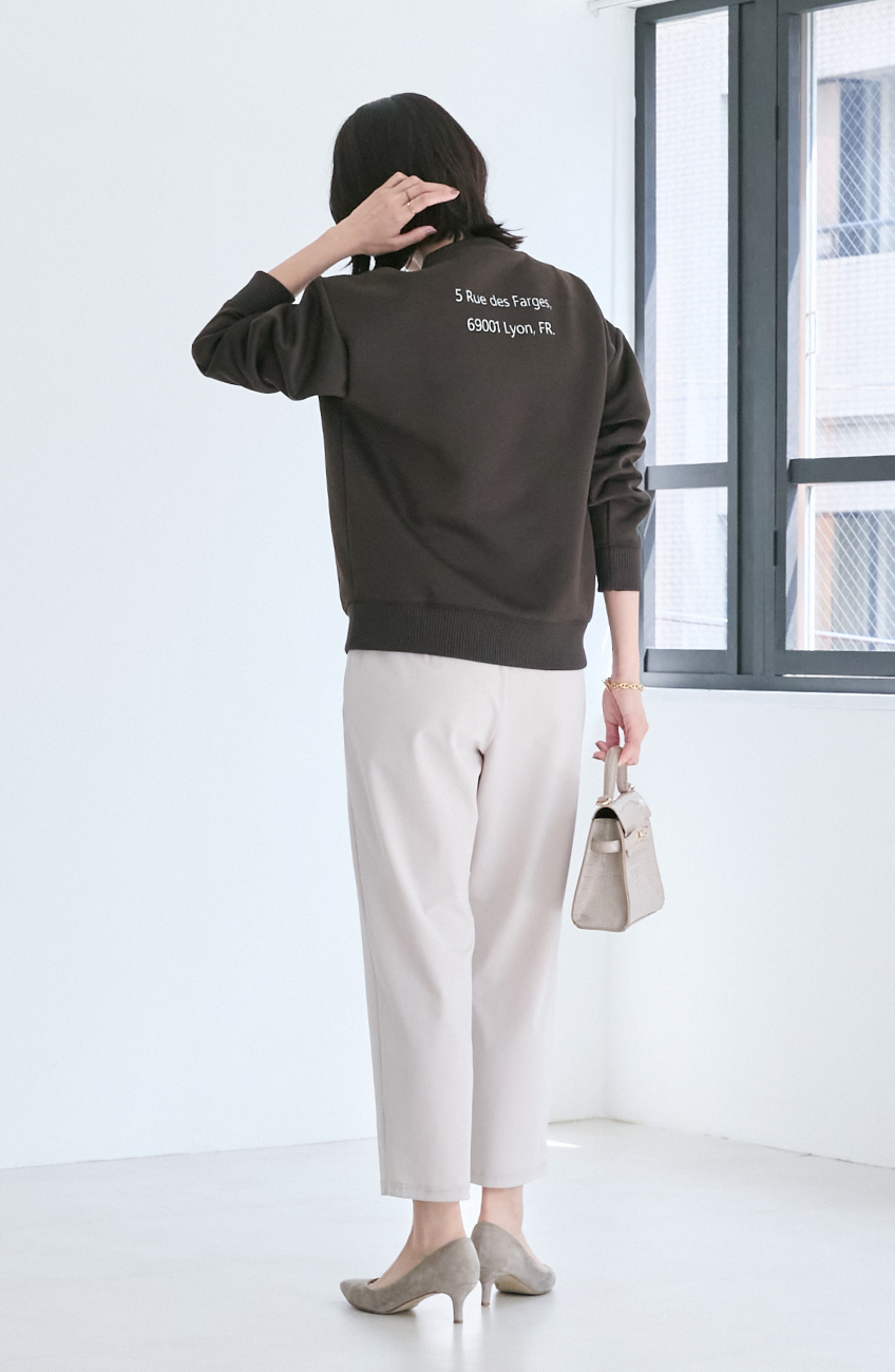 EC限定　軽量ボンディングバックラメロゴプルオーバー