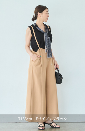 ナイロンプレートスカーフ付プルオーバー