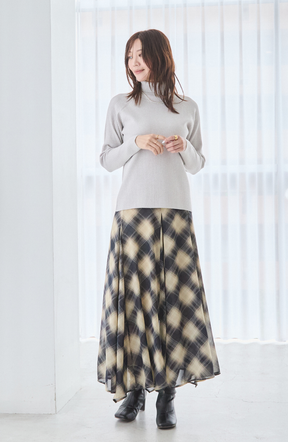 [4.1万枚突破] スーパーストレッチタートルネックプルオーバー