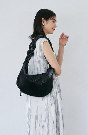 エナメルフリルショルダーBag