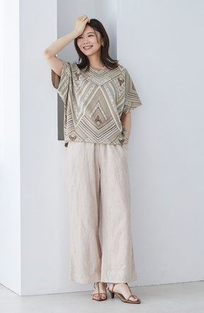 総刺繍リラックスストレートパンツ