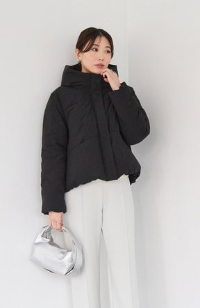 ストレッチカシュネックピュアダウン