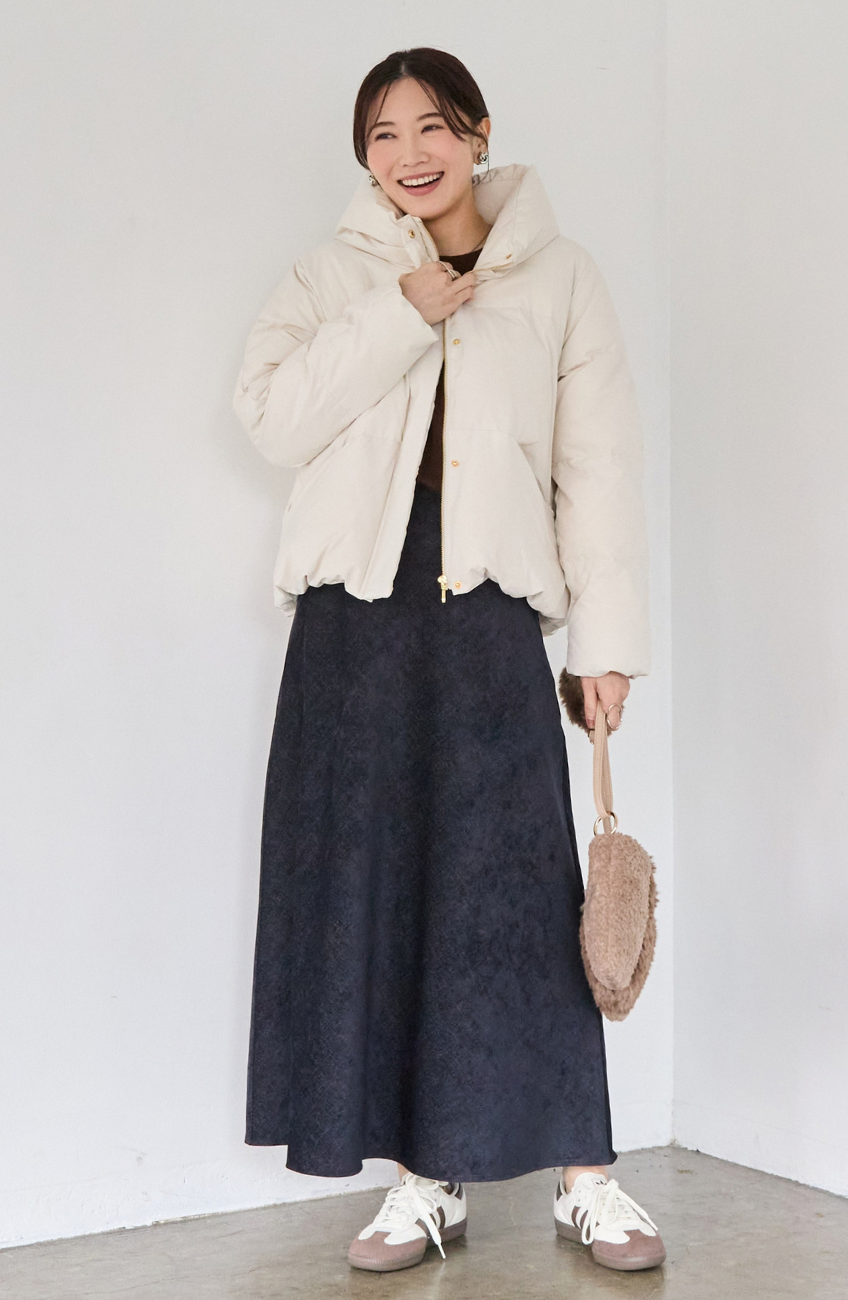 ストレッチカシュネックピュアダウン