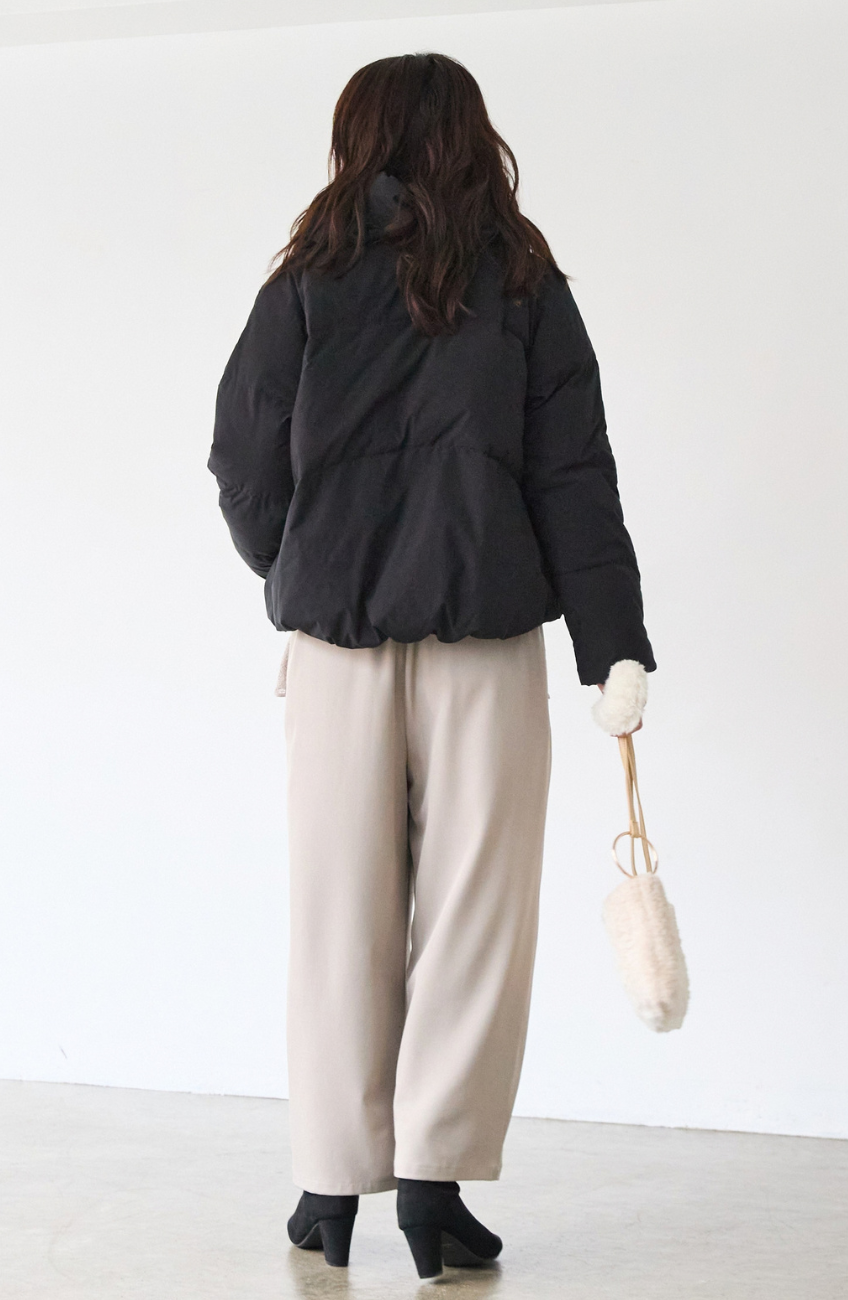 ストレッチカシュネックピュアダウン