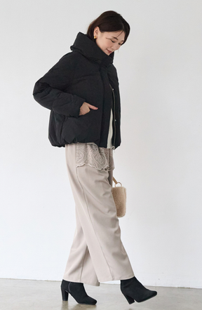 ストレッチカシュネックピュアダウン
