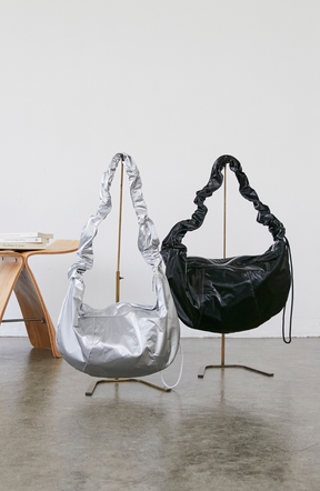 エナメルフリルショルダーBag