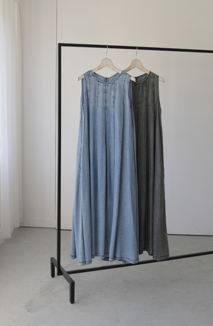 バイオシルクパウダー加工ジップワンピース|FURRY、REYELL公式 バイオシルクパウダー加工ジップワンピース|FURRY、REYELL公式