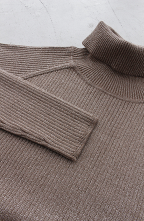 [4.1万枚突破] スーパーストレッチタートルネックプルオーバー