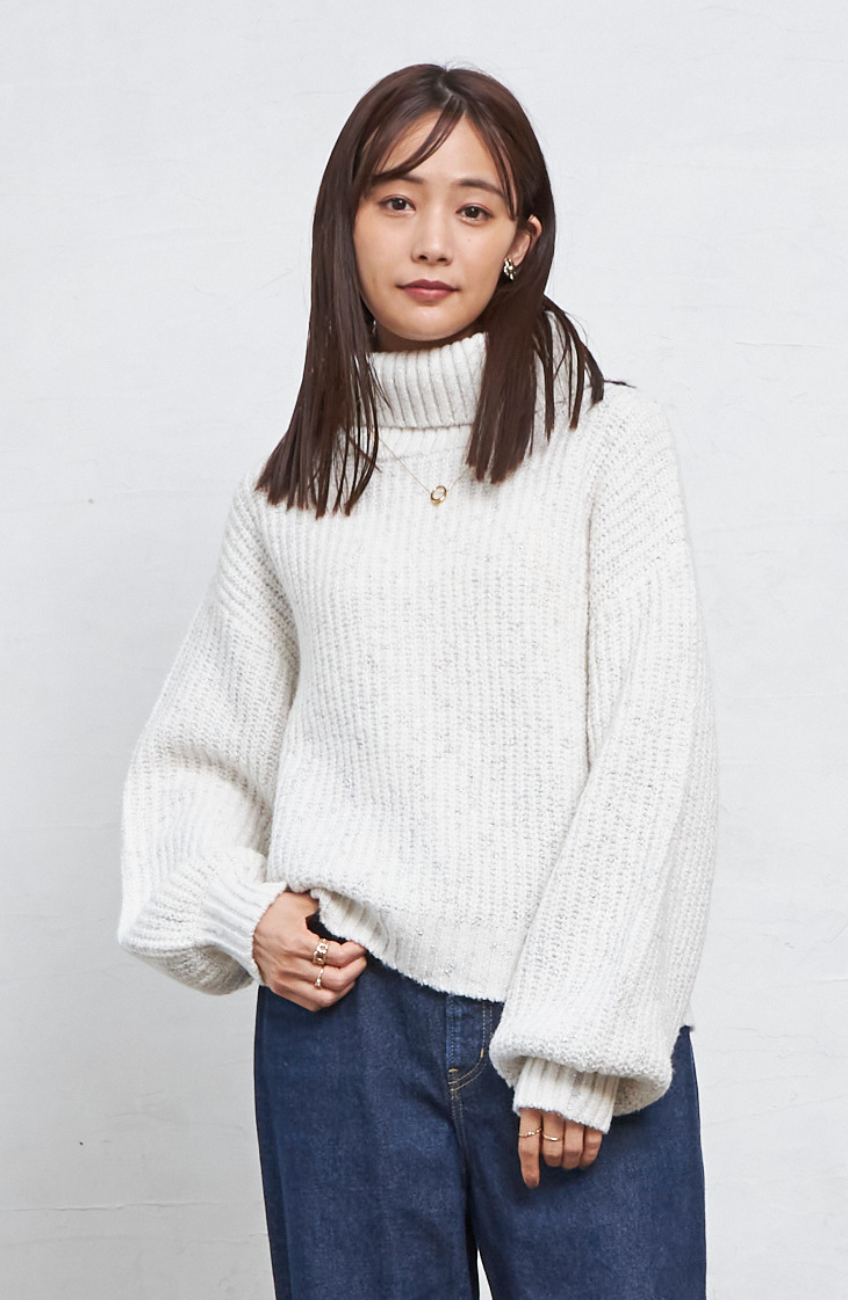 美品✨】Plage Furタートルプルオーバー ふわふわ 柔らかい 軽い 美品✨】Plage Furタートルプルオーバー ふわふわ 柔らかい 軽い