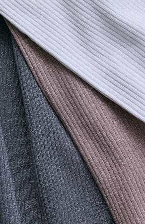 [4.1万枚突破] スーパーストレッチタートルネックプルオーバー