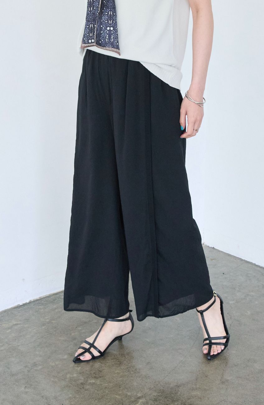 麻調シアーニット切替ストレートパンツ