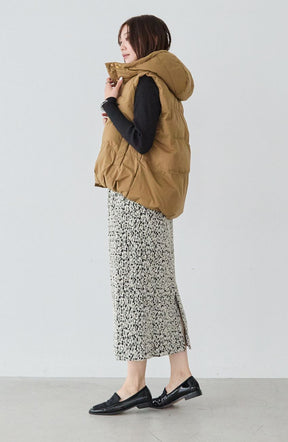 エアリーフードピュアダウンベスト