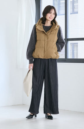 エアリーフードピュアダウンベスト