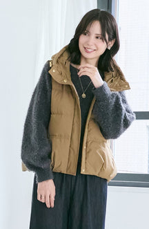 エアリーフードピュアダウンベスト