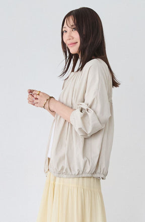 レーヨンナイロンギャザー切替ブルゾン