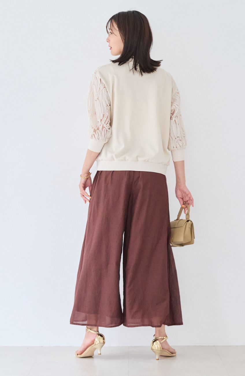 テープチュール刺繡プルオーバー
