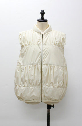 ティアードギャザーピュアダウンベスト