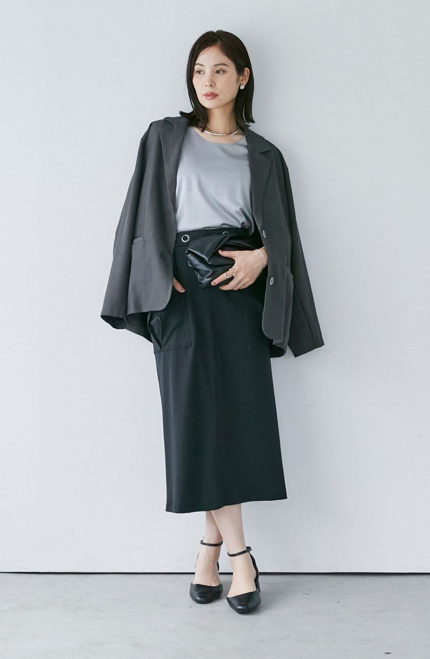 Re.仲里依紗タンクトップ 写真）仲里依紗、へそ出しタンクトップでトレーニング “限界突破