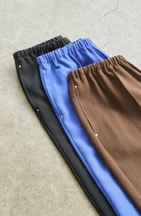 シルクライクセンタープレスパンツ