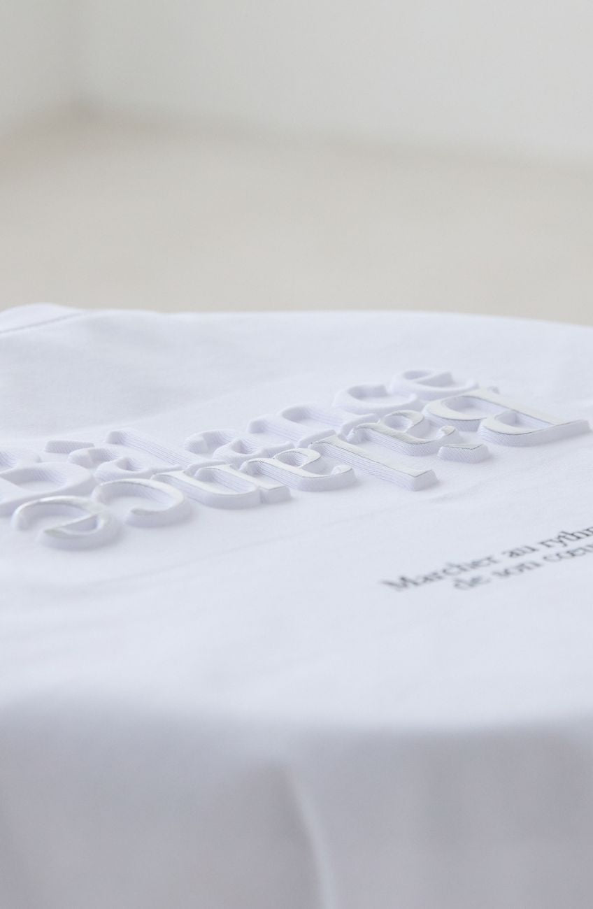 [コーデSET] ドライコットンエンボス×箔ロゴTシャツ＋ドライエステルライン切替パンツ